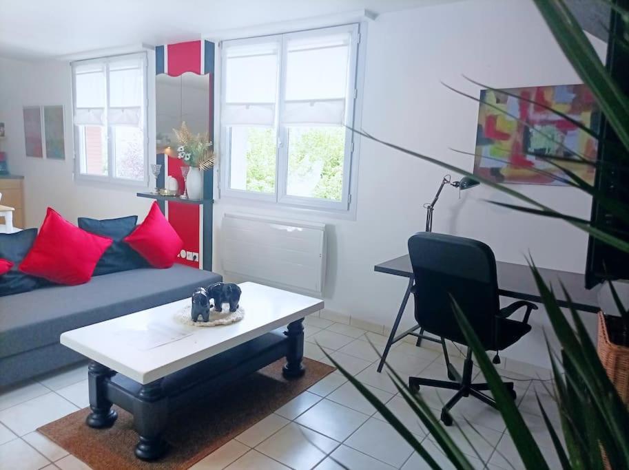 Le Duplex Decontracte Apartment Les Aubrais Exterior foto